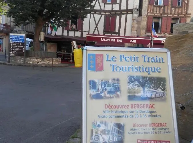 Apartment Couette & Cafe Roxane